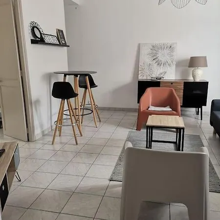 La Cite Medievale En Tableau *